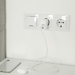 Ładowarka sieciowa Qoltec 35W GaN | 5-20V | 1.5-3A | 1xUSB-C PD | 1xUSB QC 3.0 | Biała