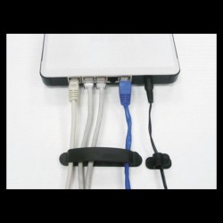 Organizer kabli LogiLink KAB0039 zestaw mocowań