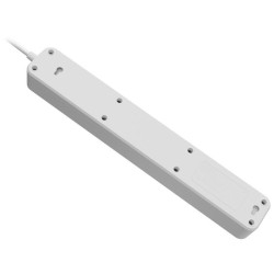 Listwa zasilająca Defender SFS 133 1,5 m, 4 gniazda, 3x USB biała