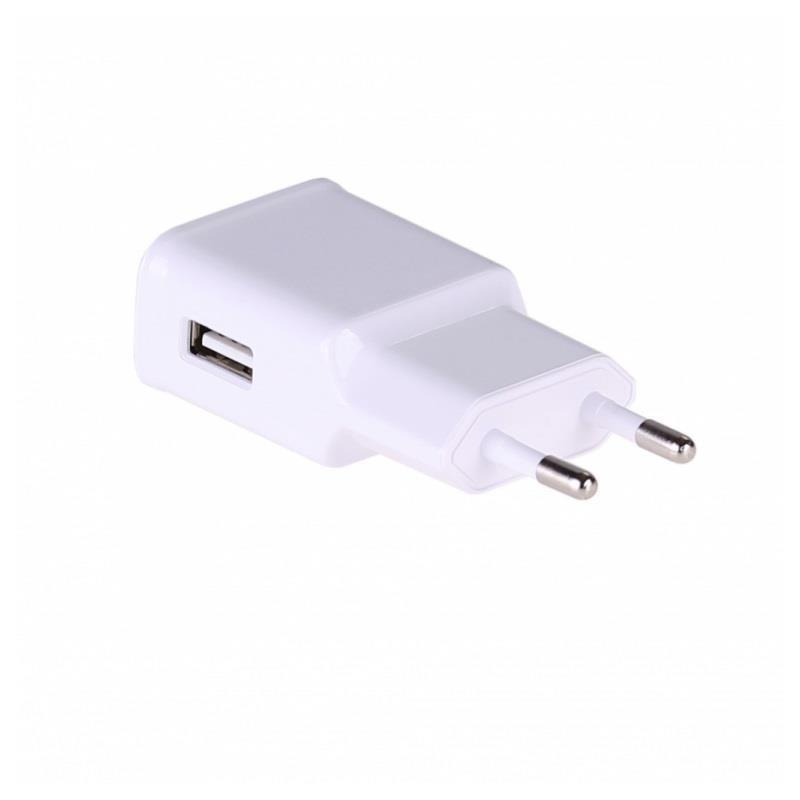 Ładowarka sieciowa Akyga AK-CH-11 240V 5V/2,4A, 9V/1,67A, 12V/1,25A QC3.0 USB biała